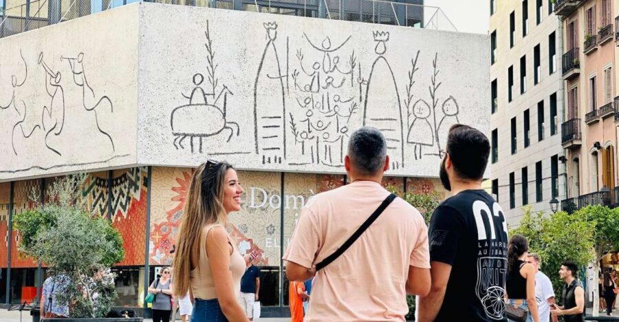 Barcelona: Picasso's Barcelona & Picasso Museum Walking Tour - Starting at Hard Rock Café: the 2.5-hour rhythm