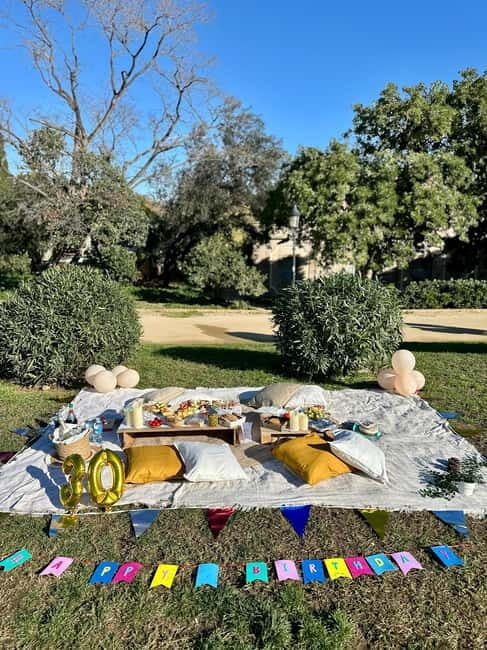 Barcelona PICNIC. Exclusive and personalized experience. - What $41 Per Person Actually Buys You in Barcelona