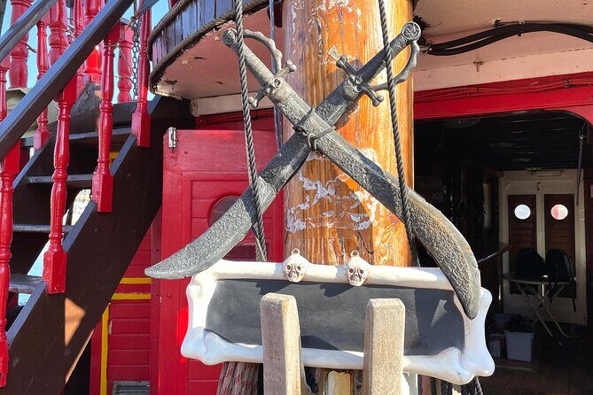 Barcelona Pirate Adventure 75min. - The treasure hunt: easy participation, real group energy