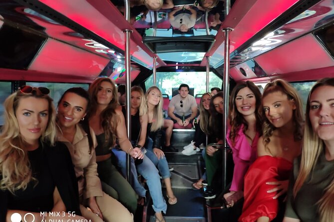 Barcelona Pool Party - Barcelona Party Bus: How the five-hour plan really works