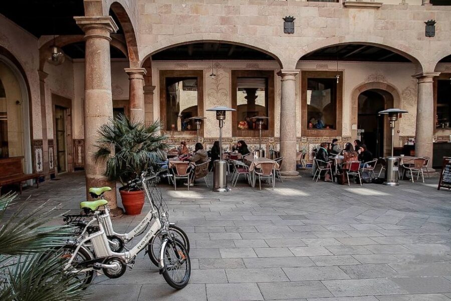 Barcelona: Private 5 Neighborhoods Tour by Electric Bike - Barri Gòtic: Narrow lanes, hidden squares, and time-travel vibes
