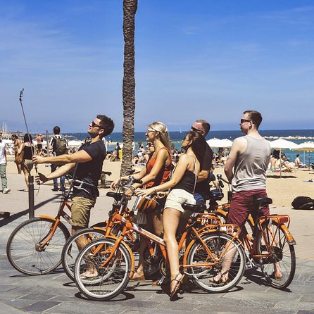 Barcelona Private Bike/eBike Tour & Sagrada Familia Tickets - The classic Barcelona “pause points” between big sights