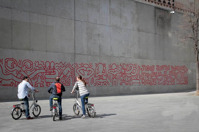 Barcelona Private Bike Tour - Barceloneta finish: sea views, chiringuitos, and a slower vibe
