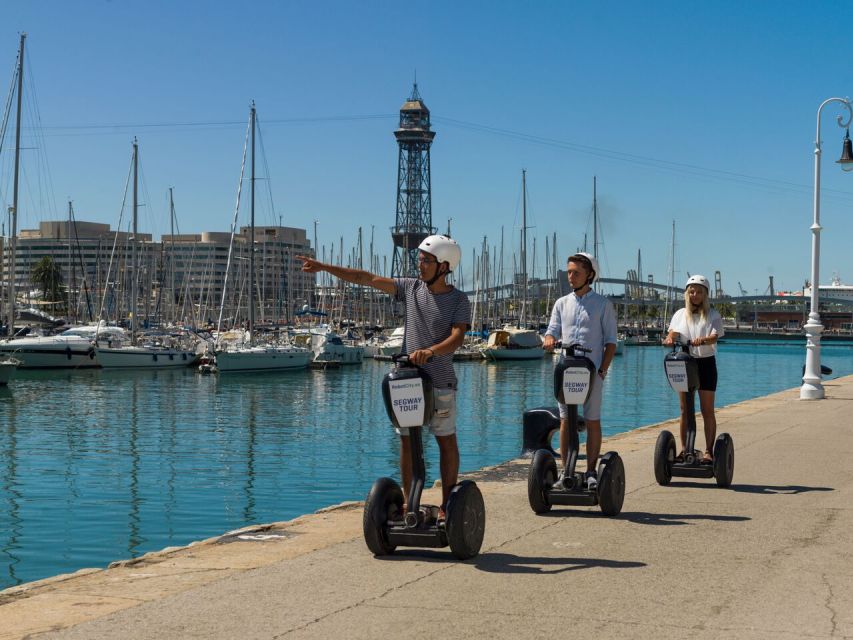 Barcelona: Private Guided Segway Tour - La Rambla to Parc de la Ciutadella: switching from streets to shade