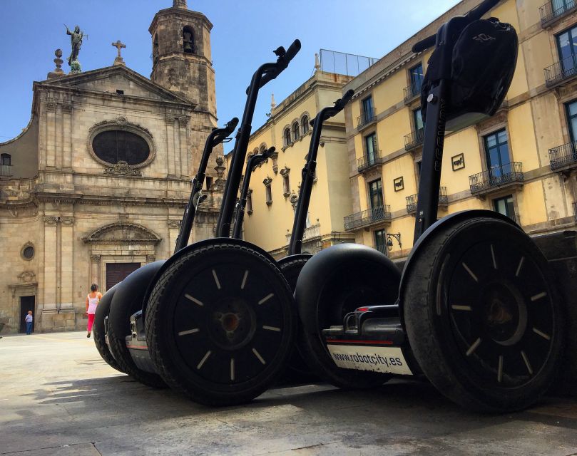 Barcelona: Private Guided Segway Tour - Arc de Triomf: a classic structure made easy to spot
