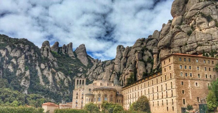 Barcelona: Private Montserrat Tour with Entry Tickets - Key Things I’d Plan Around