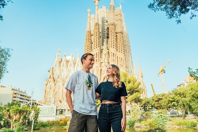 Barcelona : Private Photoshoot Outside Sagrada Familia - Why a 15-Minute Private Shoot Outside Sagrada Familia Works So Well