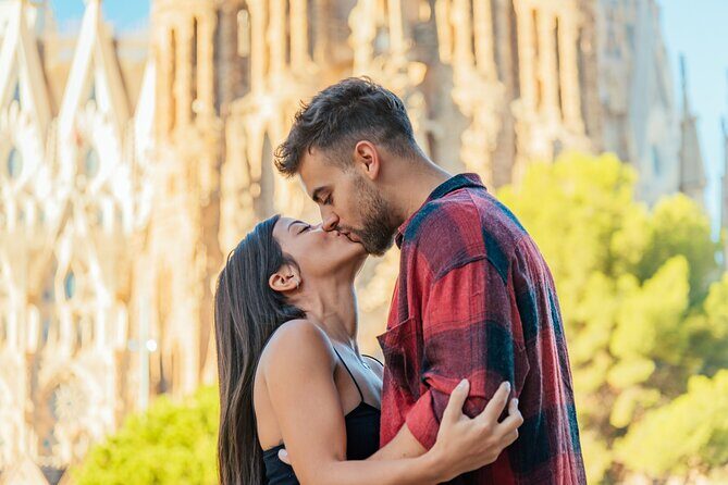 Barcelona : Private Photoshoot Outside Sagrada Familia - Who This Photoshoot Fits Best (and Who Might Want Something Else)