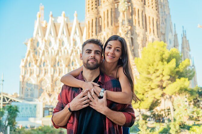 Barcelona : Private Photoshoot Outside Sagrada Familia - Spotlight: The Sagrada Familia Photo Zone (What You’ll Actually Do)