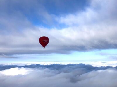 Barcelona: Private Romantic Balloon Flight - Getting there early: pickup, van rides, and the 4×4 transfer to launch