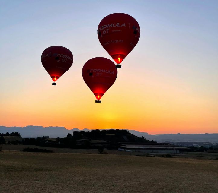 Barcelona: Private Romantic Balloon Flight - In the balloon: what the ride feels like and how the pilot helps