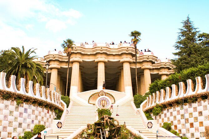 Barcelona: Private Sagrada Familia & Park Guell tour with Pickup - Sagrada Familia after the park: a perfect pairing