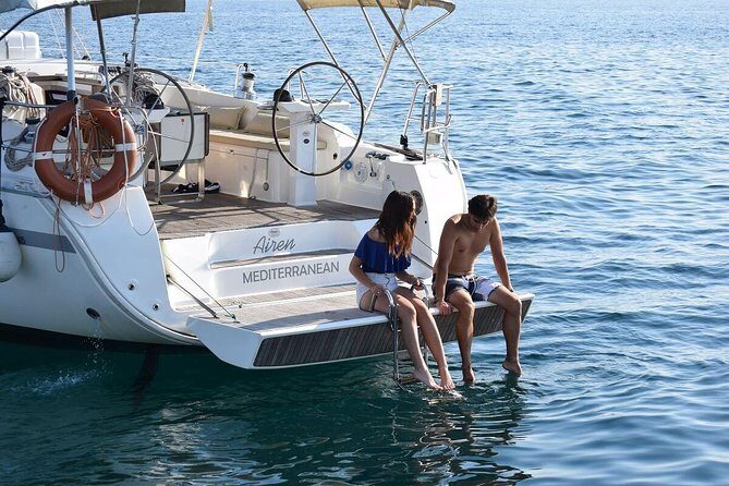 Barcelona: Private Sailing cruise with drinks & snacks - Who this sailing experience is best for