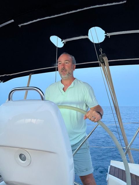 Barcelona: Private Sailing Yacht Cruise - Tips for making your 2 hours count