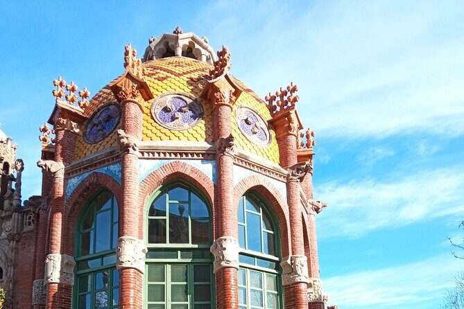 Barcelona Private Tour From Sant Pau to Sagrada Familia - Meeting points that keep your day from unraveling