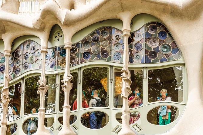 Barcelona Private Tours with Locals: 100% Personalized, See the City Unscripted - Stop 5: Gaudí’s Dragon-Roofed House-Museum and the Payoff of Slow Looking