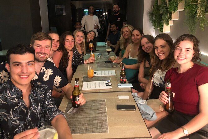 Barcelona Pub Crawl by KING -The Best Party tour & VIP Club Entry - A 10:30 pm start that fits Barcelona nightlife