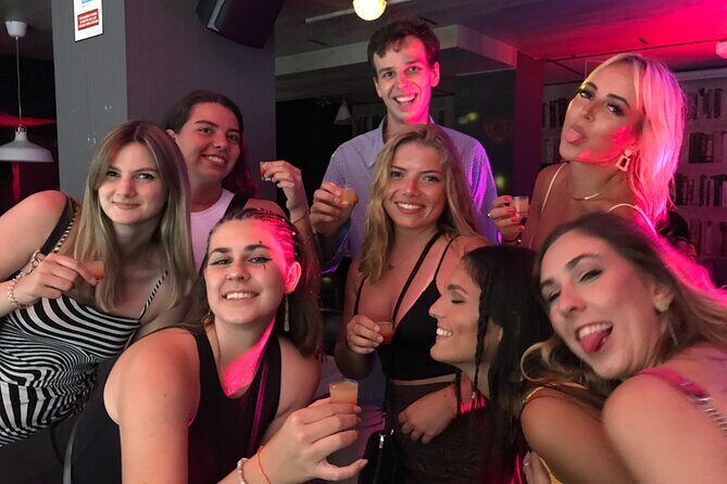 Barcelona Pub Crawl by KING -The Best Party tour & VIP Club Entry - What you get: free bar entry, welcome shots, and drink deals