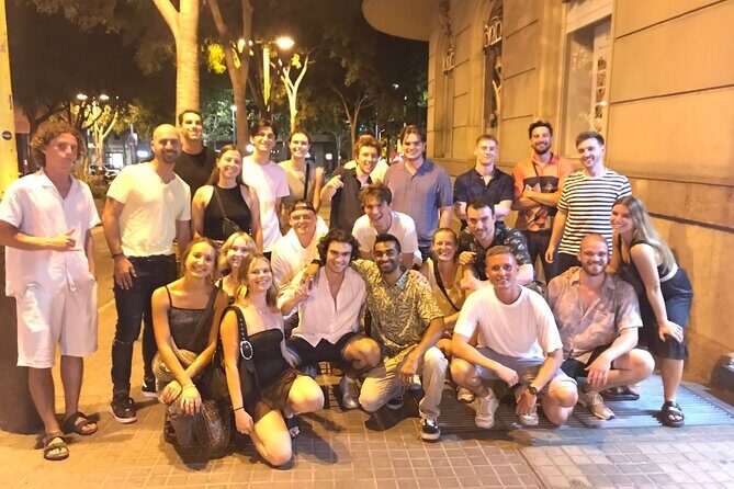 Barcelona Pub Crawl by KING -The Best Party tour & VIP Club Entry - The club finale: what to expect when the night shifts