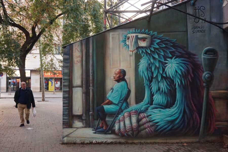 Barcelona: Raval Street Art and Graffiti Walking Tour - The guide makes or breaks the experience