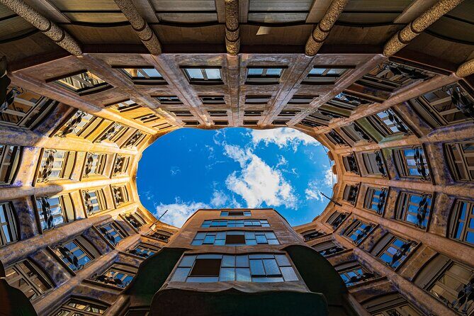 Barcelona: Reserved Entrance to Casa Mila (La Pedrera) with Audio - Best times and day-planning tips for La Pedrera