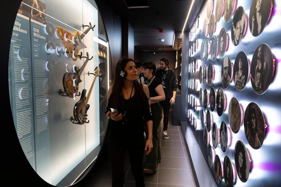 Barcelona: Rock Museum- Guitar Legends Hall - Interactive record stores and vintage jukeboxes: where rock becomes hands-on