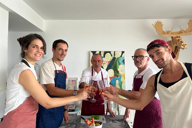 Barcelona: Rooftop Tapas & Sangria class with a Local Chef - Where Pets Fit In: The Unexpected Comfort Factor