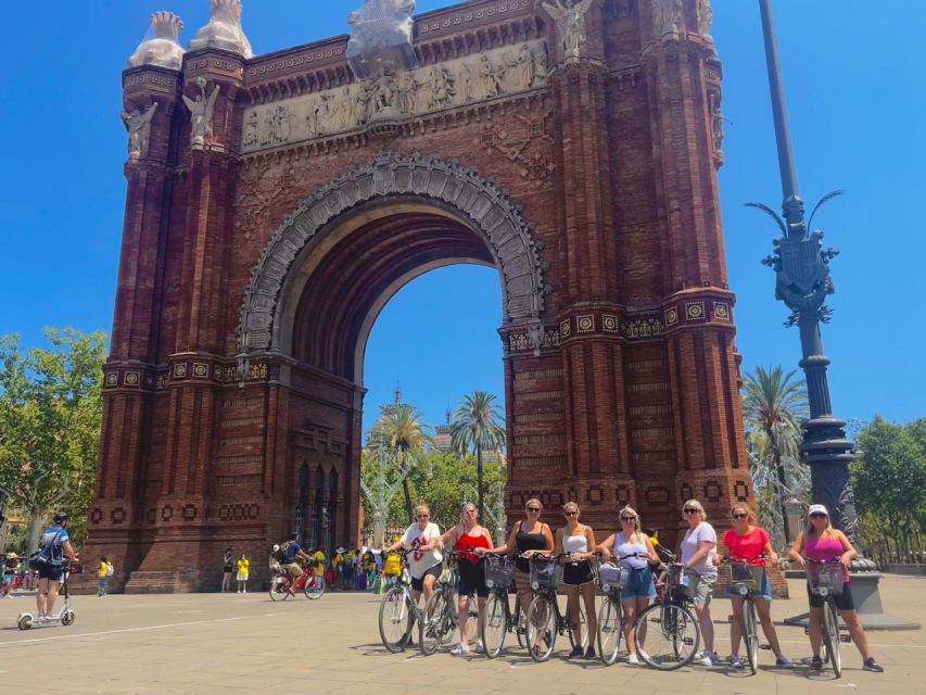 Barcelona: Sagrada Familia Electric Scooter or Bike Tour - Sagrada Família: the main event, timed for real viewing