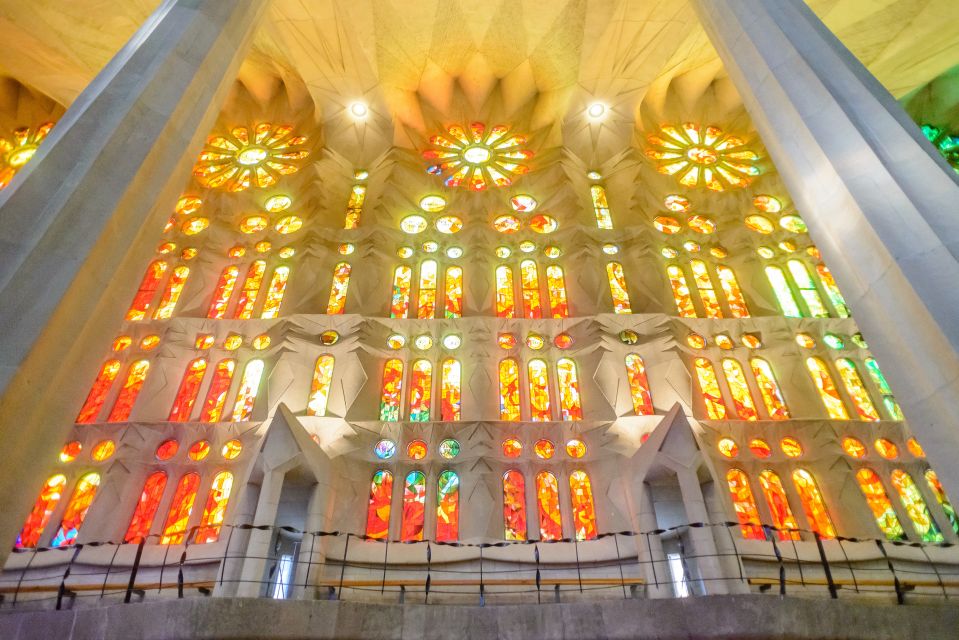Barcelona: Sagrada Familia Fast-Track Guided Tour - Inside the basilica: tree-branch columns and story-driven stops