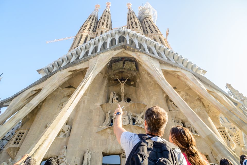 Barcelona: Sagrada Familia Fast-Track Guided Tour - Price: is $88 good value?
