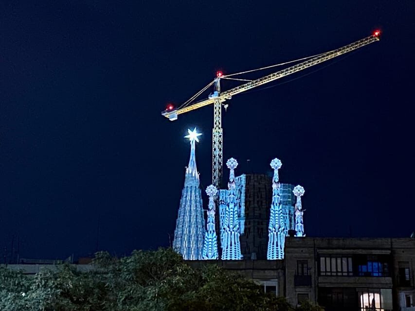 Barcelona: Sagrada Família Guided Tour and Entry Tickets - The Ongoing Build: Why Work-in-Progress Changes Your Visit