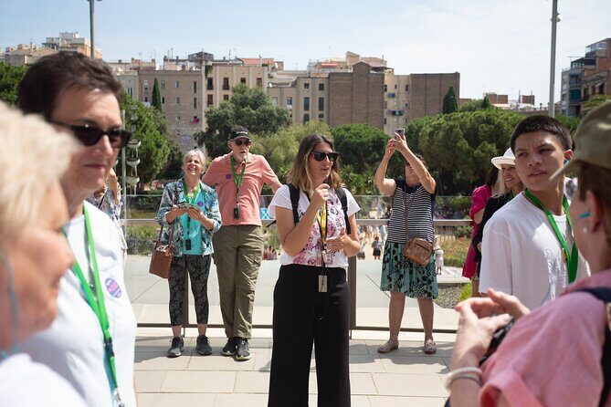 Barcelona: Sagrada Familia Semi-Private Guided Tour - Price and Value: Is $102.12 Worth It?