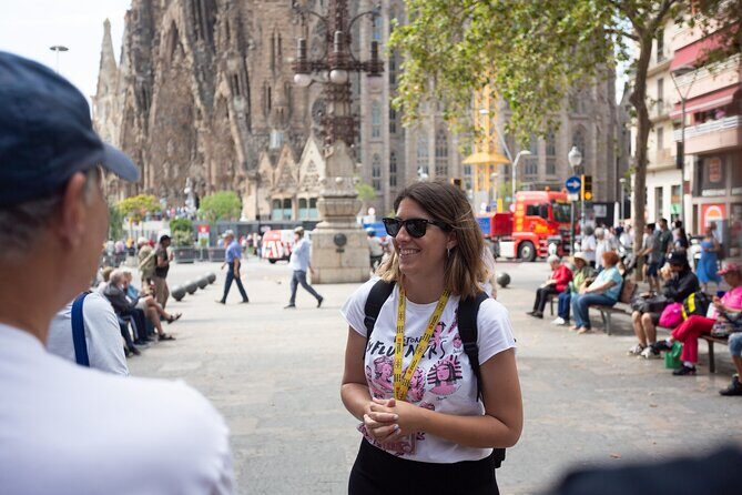 Barcelona: Sagrada Familia Semi-Private Guided Tour - Your English Guide and the Sagrada Familia Story You’ll Actually Use