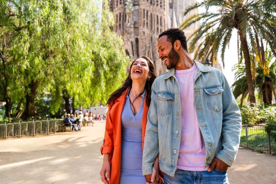 Barcelona: Sagrada Familia Skip-the-Line Guided Tour - Why this Sagrada Familia guided tour works better than wandering