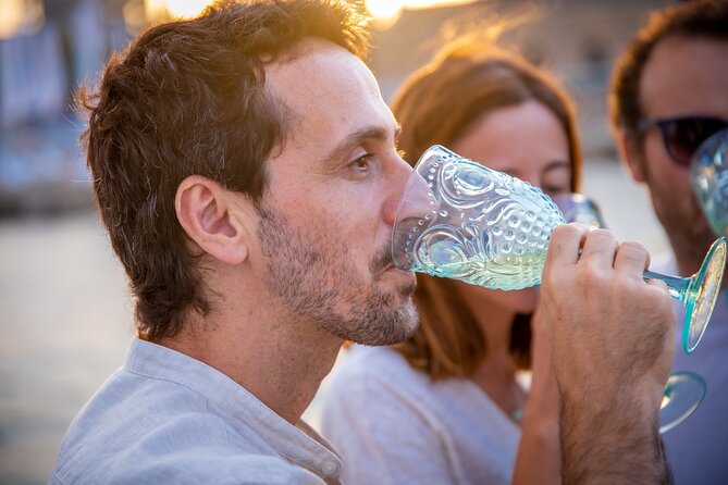 Barcelona Sailing and Wine Tasting Guided by an Expert Sommelier - Snacking, Sips, and How to Pace Yourself on Deck