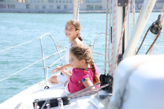 Barcelona Sailing Experience: Spanish Tapas and Premium Open Bar - Tapas and a premium open bar: how this really works