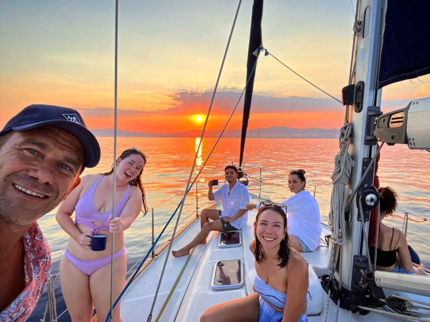 Barcelona: Sailing Tour with a Glass of Cava - Who this Barcelona sailing works best for