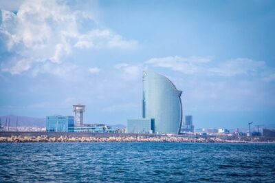 Barcelona Sailing Tour with Swimming, Snacks and Drinks - Crew and Vibe: Friendly Skippers, Calm Boat Energy, and Real Help