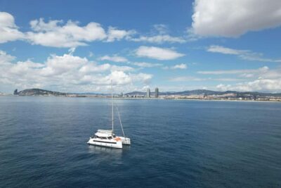 Barcelona: Shared cruise on luxury catamaran Drinks + Snacks - The skyline experience: why it feels worth the money