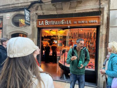 Barcelona: Street Food & Sightseeing Tour with Local Market - Your Meeting Point by Liceu and the Joan Miró Mosaic