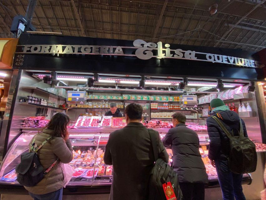 Barcelona: Street Food & Sightseeing Tour with Local Market - Dietary Fit: Who Should Book and Who Should Skip
