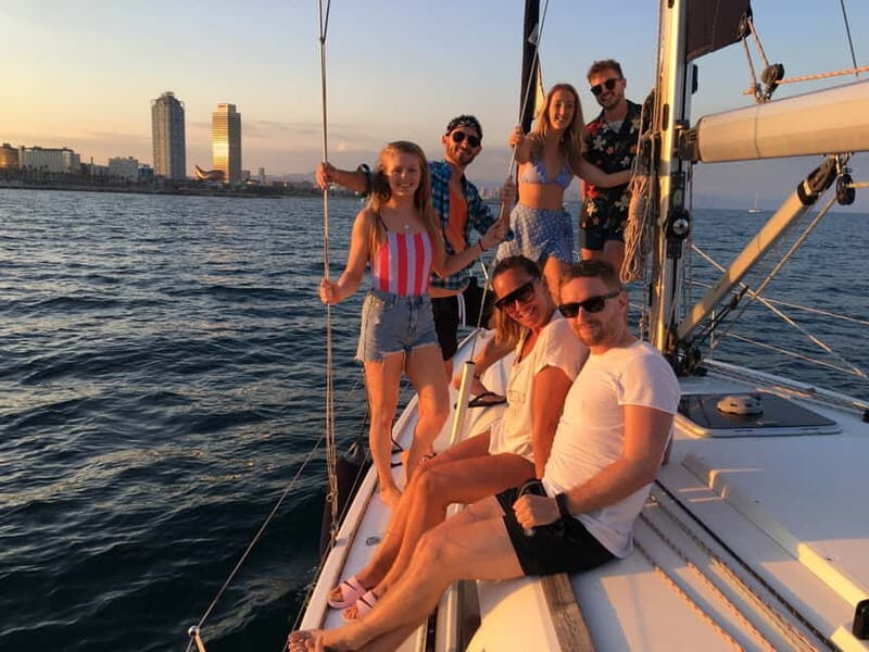 Barcelona: Sunset Boat Trip with Cava Wine and Snacks - Key things to know before you go