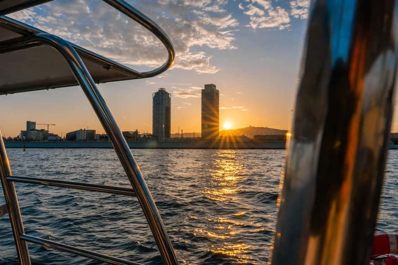 Barcelona: Sunset Catamaran Cruise with Wine and Tapa - Key things I’d plan around on this Barcelona sunset sail
