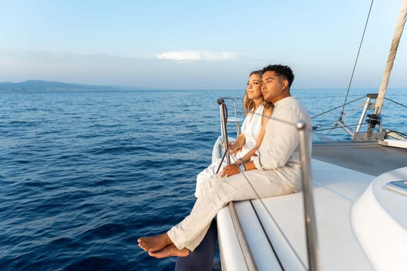 Barcelona: Sunset Catamaran Cruise with Wine and Tapa - The wine-and-tapa setup: what’s included and what to expect