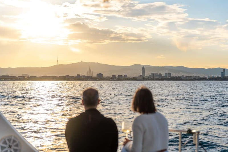 Barcelona: Sunset Catamaran Cruise with Wine and Tapa - Where to sit for the best sunset: rear views, sofa time, and bow nets