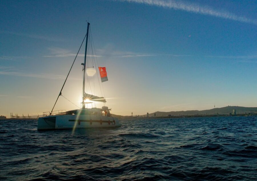 Barcelona: Sunset Catamaran Experience w/ optional Dinner - Why a Barcelona Sunset Catamaran Works So Well