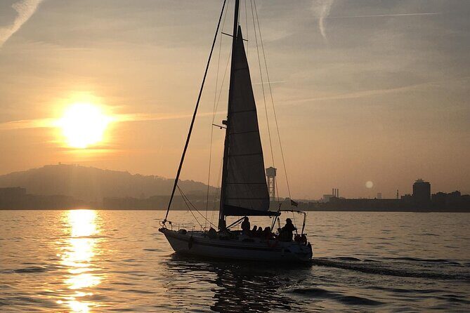 Barcelona Sunset Cruise with Open Bar of Cava and Snacks - FAQ