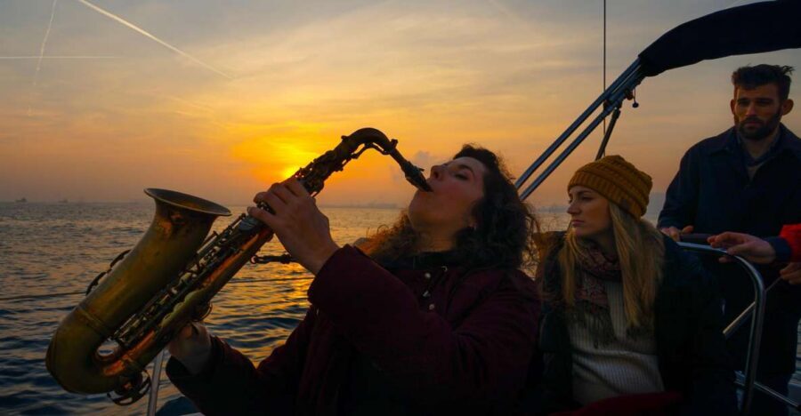 Barcelona: Sunset Live Sax and Sailing Experience with Tapas - Onboard the Bombon: what the small-group setup really means