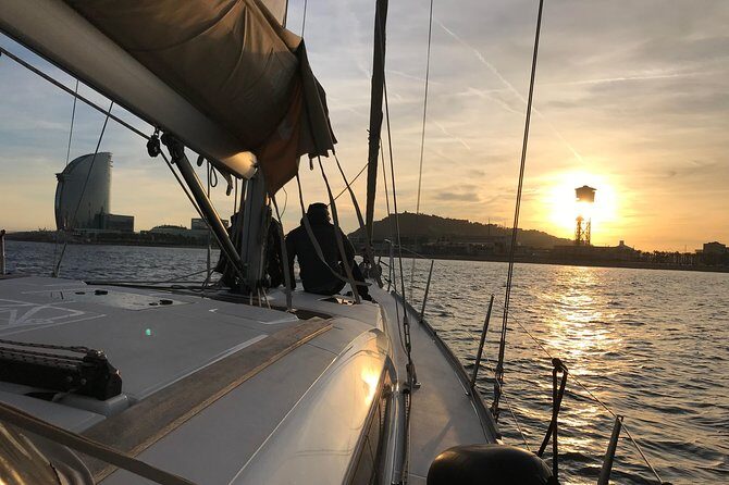 Barcelona Sunset Private Sailing with Light Snacks and Open Bar - Timing and Comfort: A Two-Hour Sunset You Can Actually Enjoy