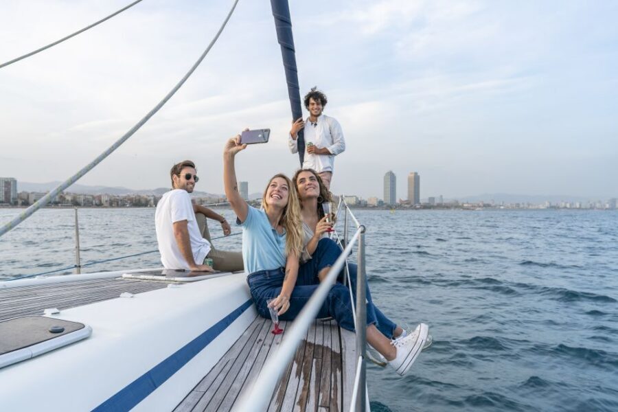 Barcelona Sunset Sailing with Gin Tonic Workshop Option - Sunset on Barcelona’s Deck: Timing, Sights, and Photo-Friendly Views